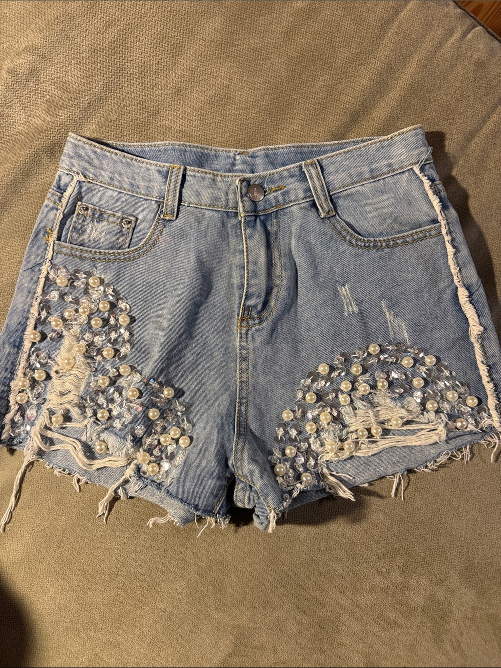 Pearl-Embellished Light Blue Denim Shorts (Sz S)
